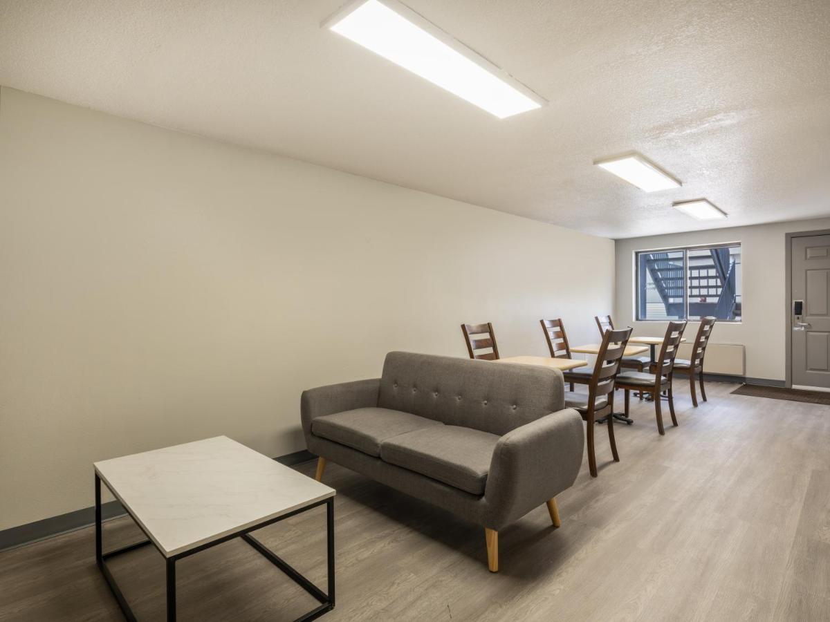 Hardin Lodge Экстерьер фото